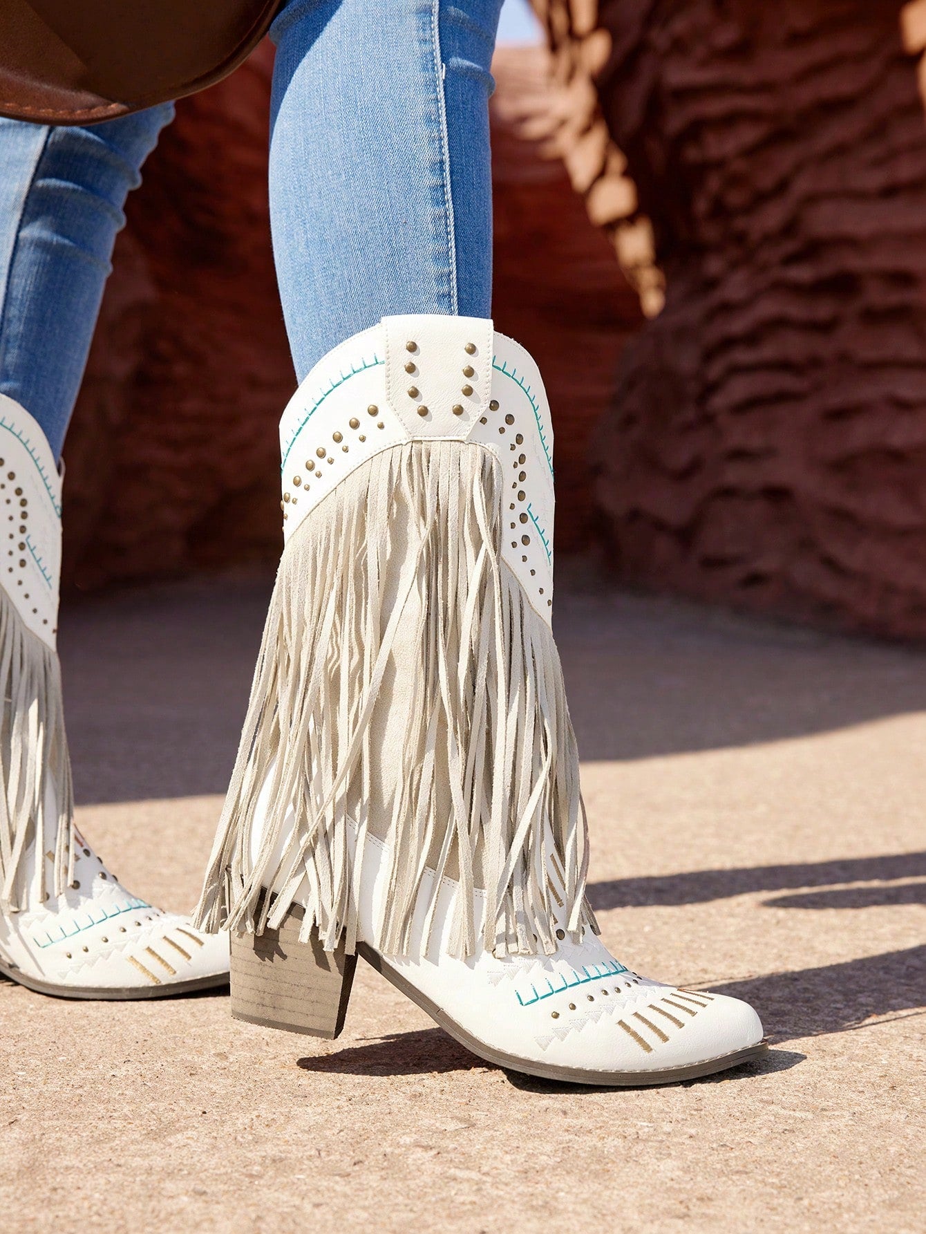 Women's Fashionable Party Personalized Rivet & Tassel Mid-Calf Boots Cowboy Boots