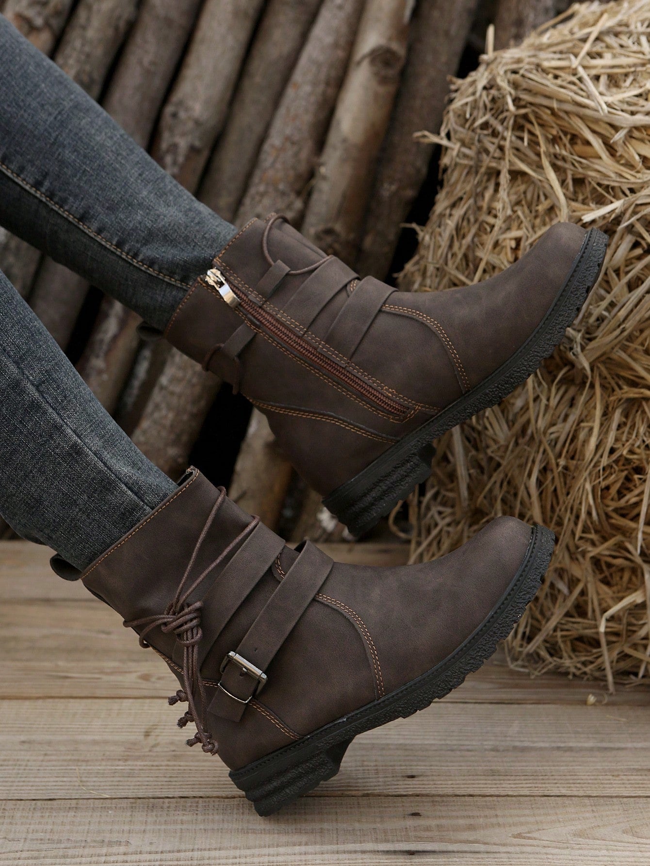 Fall/Winter Plus Size Women's Leather Round Toe Side Zipper Buckle Strap Chunky Heel Boots
