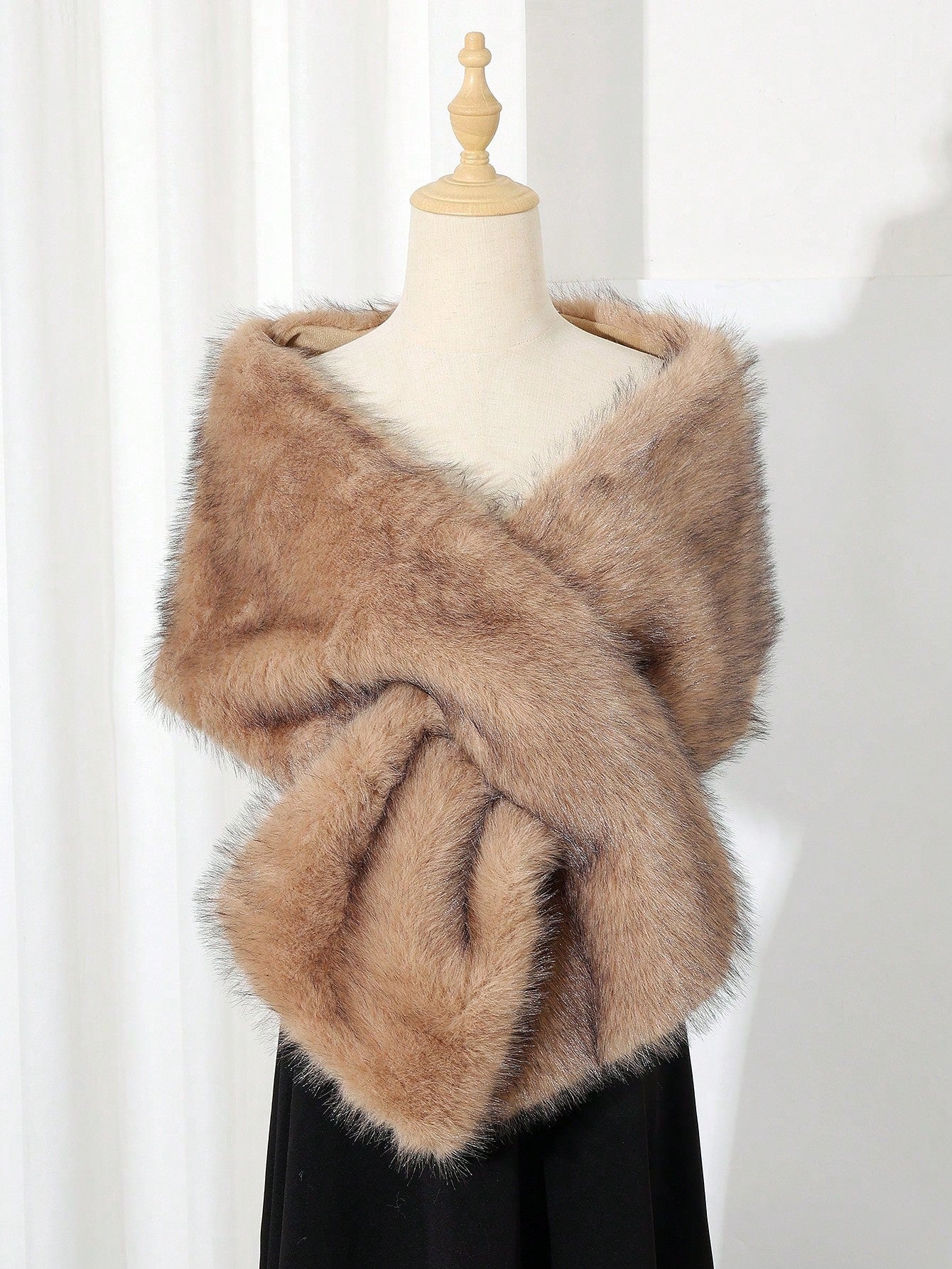 1pc Fluffy Bridal Shawl Cape With Collar