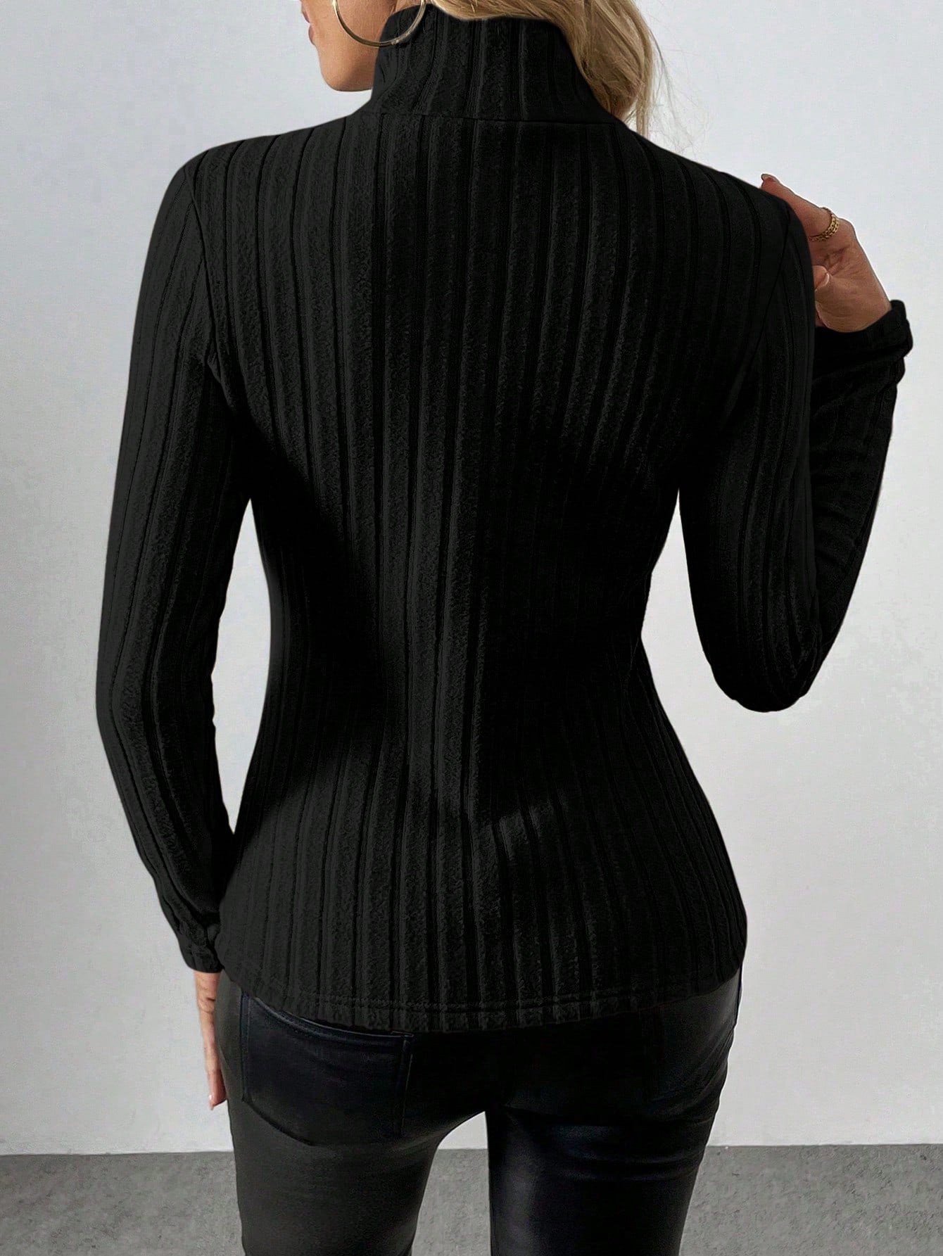 Ribbed Knit Thermal Lined Turtleneck Long Sleeve Top